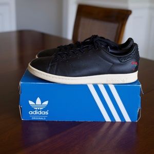 Mens Adidas Stan Smith CNY, Year of the Rooster.  Size 11.